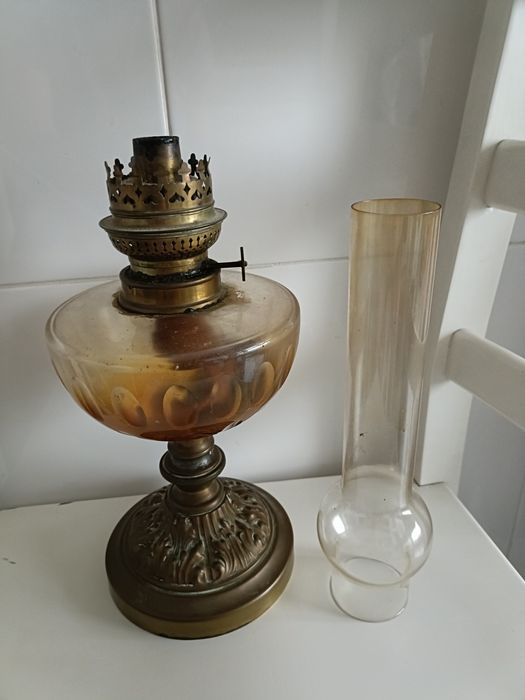 Candeeiro a Petróleo