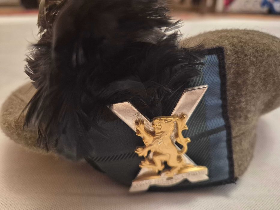 Szkocki wojskowy wełniany beret