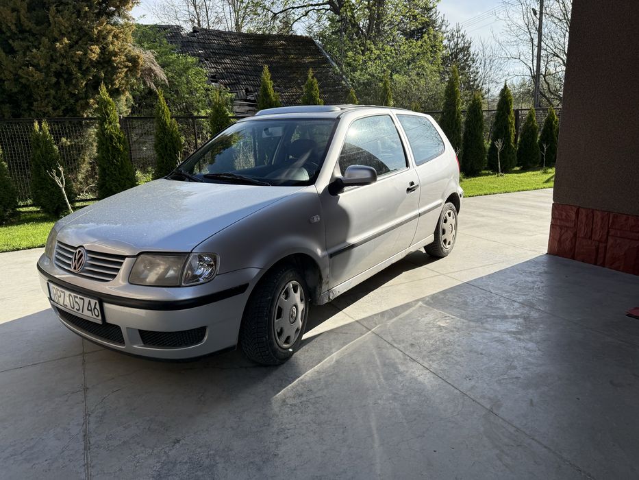Volkswagen Polo rocznik 2000 1.0