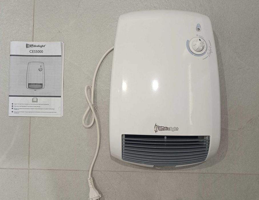 Ścienny grzejnik łazienkowy 2000W – prosty w obsłudze.