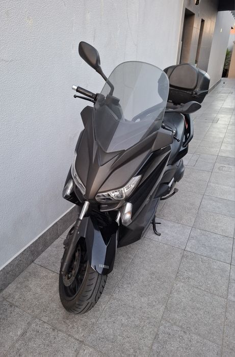 Yamaha x-max 400