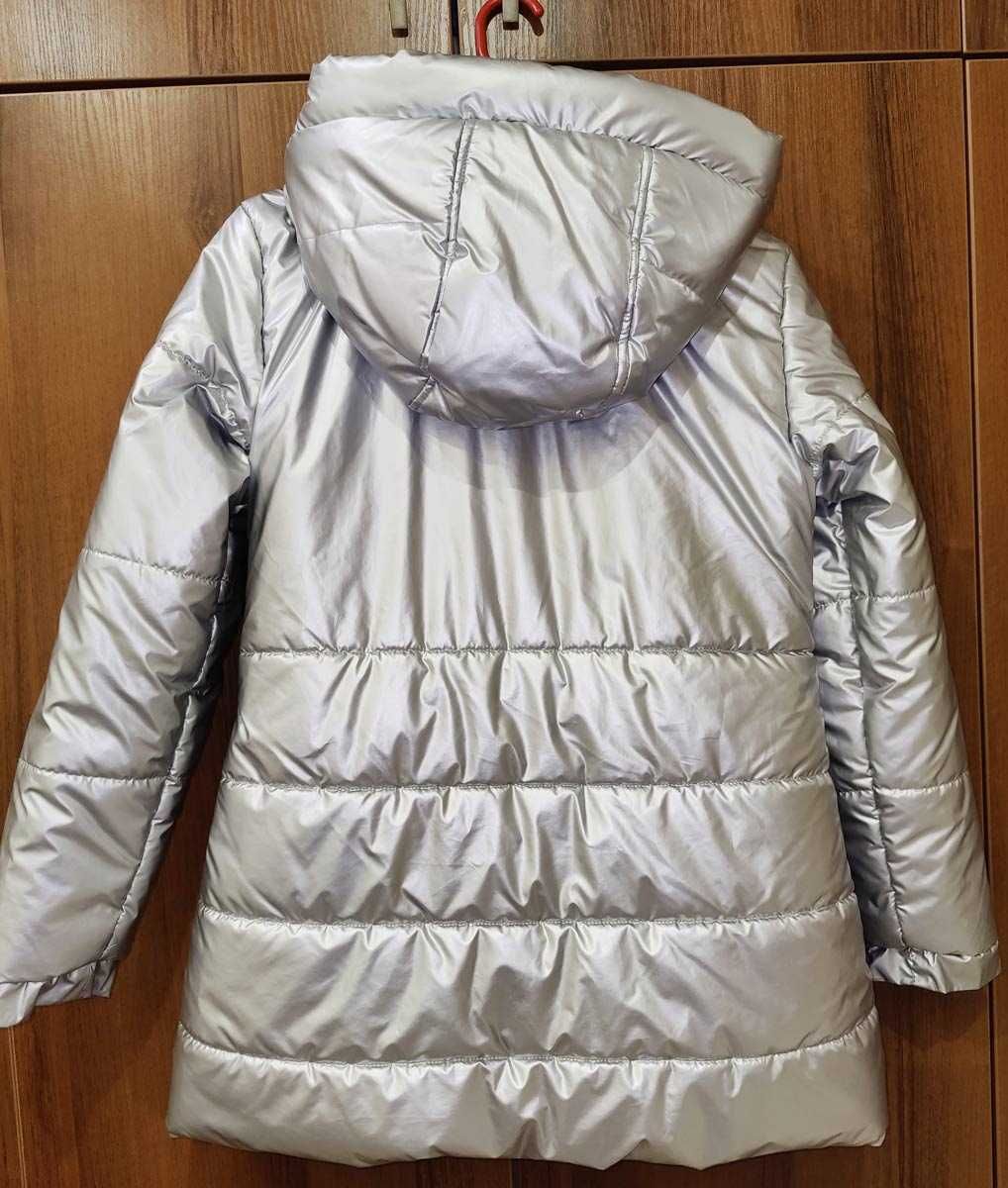 Теплая зимняя куртка с капюшоном, Mayoral р.157 - 14л.