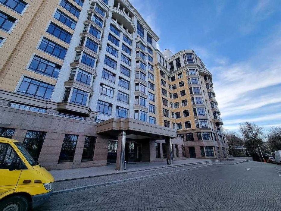 Оренда офісу 950 кв.м. Open space. Грушевського 9Б. БЦ. Печерськ не КЦ