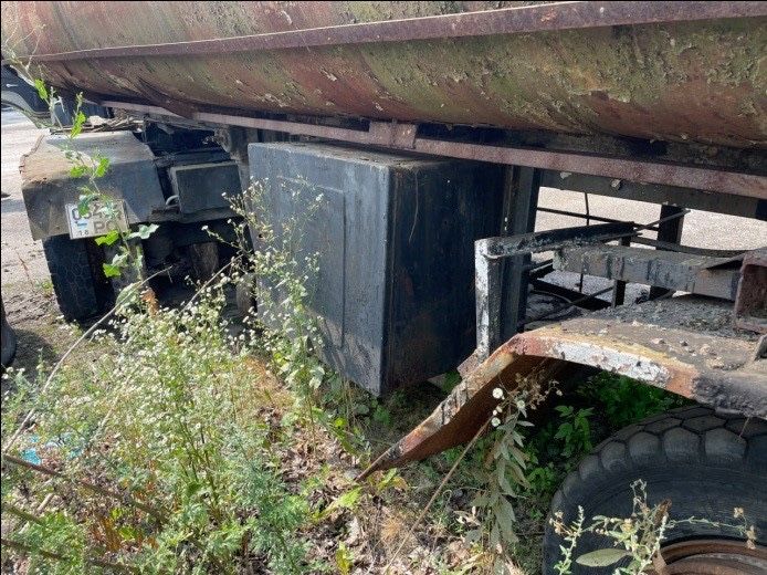 Автоцистерна велика,  цистерна, резервуар, 18,5 кубів,  (бітумовоз)