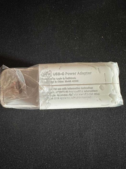 Apple 96W USB-C Power Adapter New