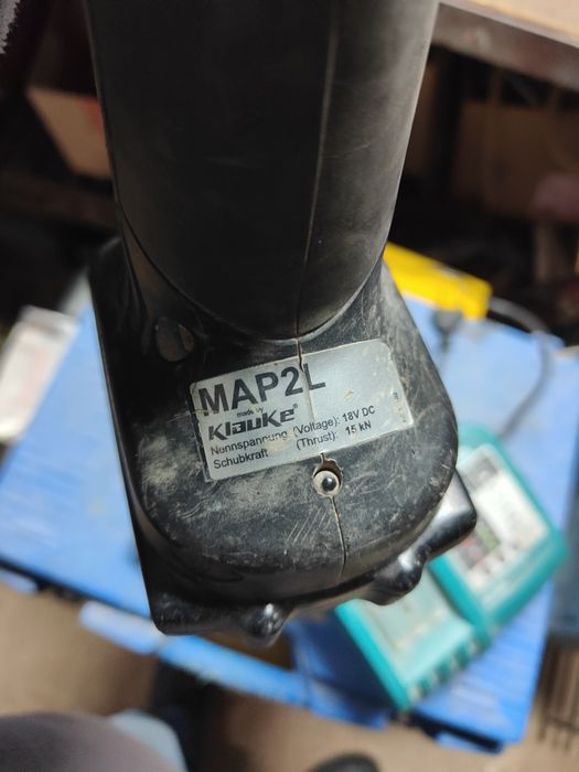 Zaciskarka prasa aku do rur Klauke MAP 2L ,TH20, ak. Makita