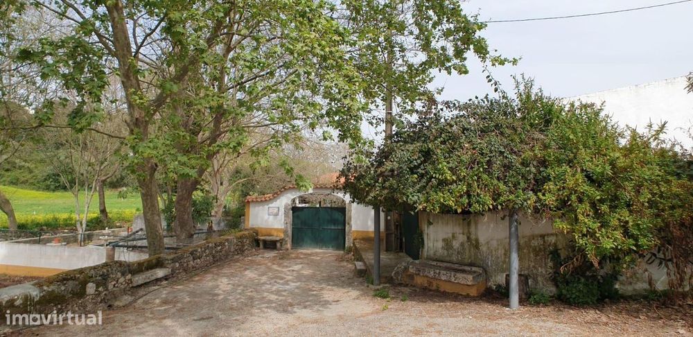 Quinta Centenária à venda em Caxias