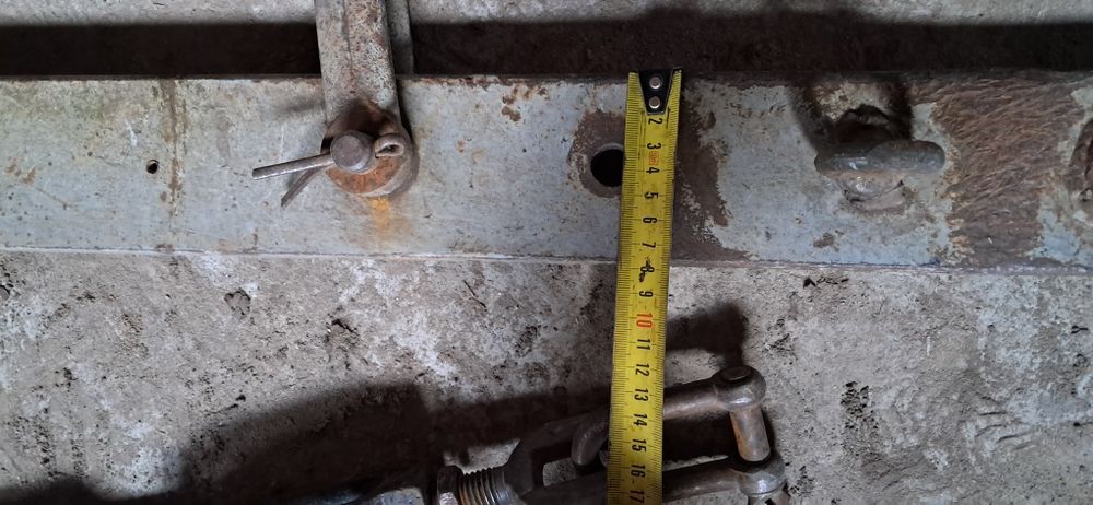 3х точка на міні трактор стояла на міні тракторі