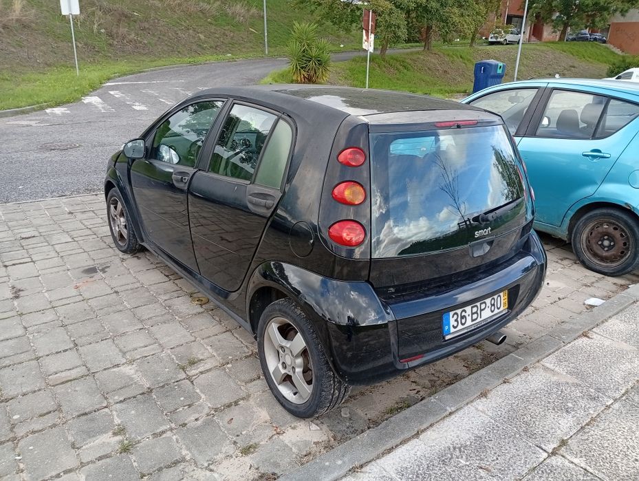 Smart for fur a diesel a trabalhar e a andar para peças não tem docume