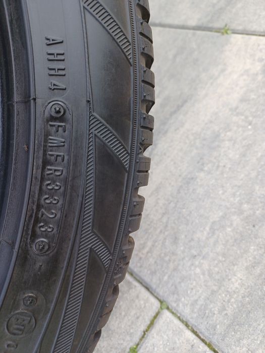 205/50R17 93V Falken 2023rok