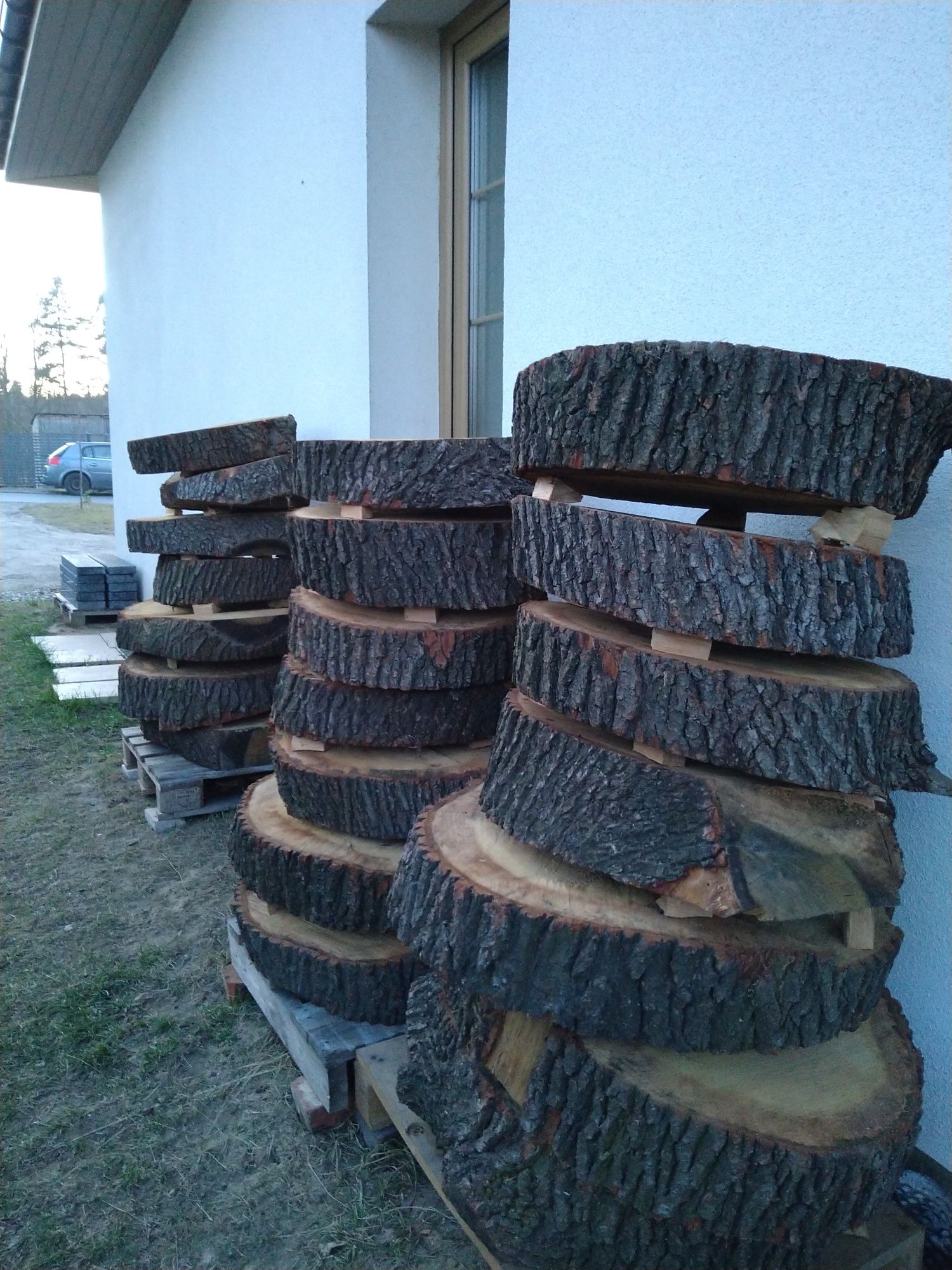 Plastry drewna dębowego na stolik