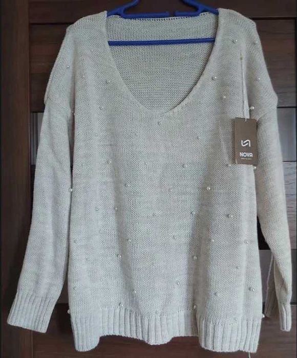 Sweter z perełkami firmy Nova rozmiar XL
