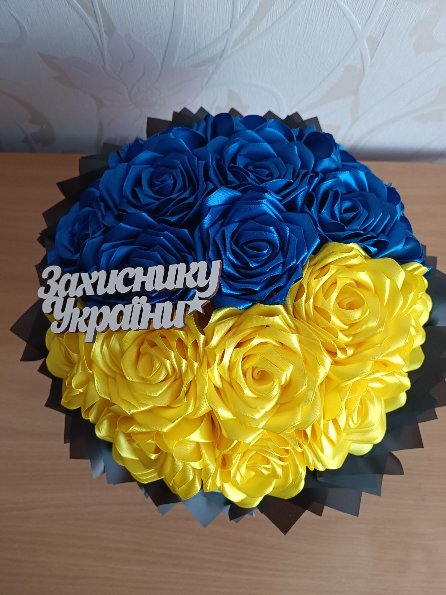Коробочки з квітами