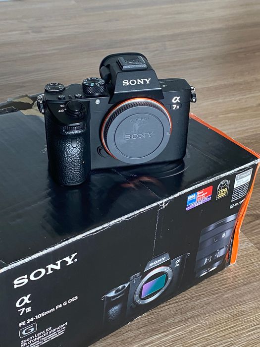 Câmara mirrorless Sony a7iii - corpo
