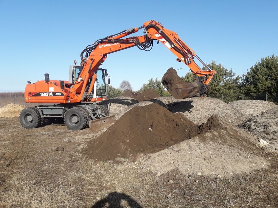 Usługi Transportowe; wywrotka; koparko-ładowarką; prace koparką kołową