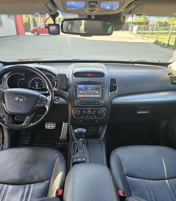 Автомобіль з Європи Kia Sorento  2012  2.2