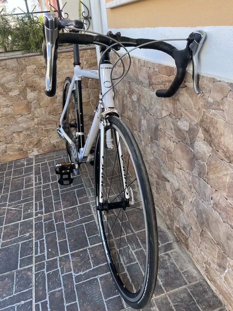 Orbea Aqua bicicleta estrada