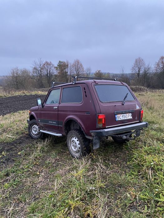 Ваз 21213 Нива 1.7 газ/бензин