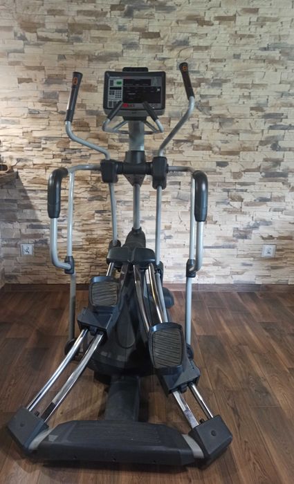 Orbitrek, schody do ćwiczeń SportsArt S770