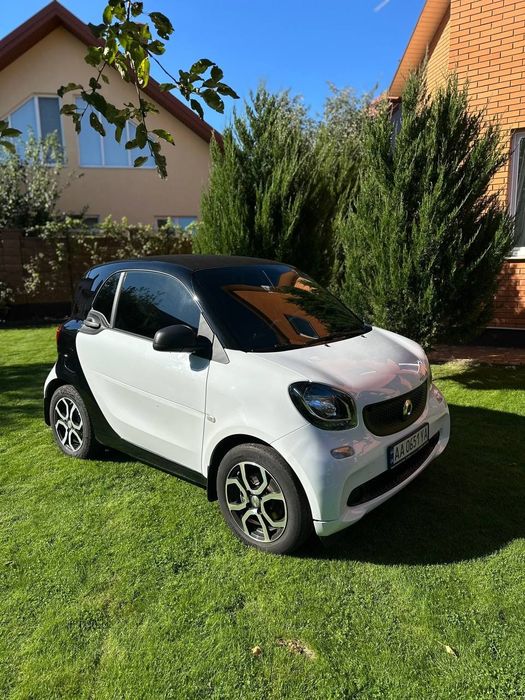 Продам электро Smart 453