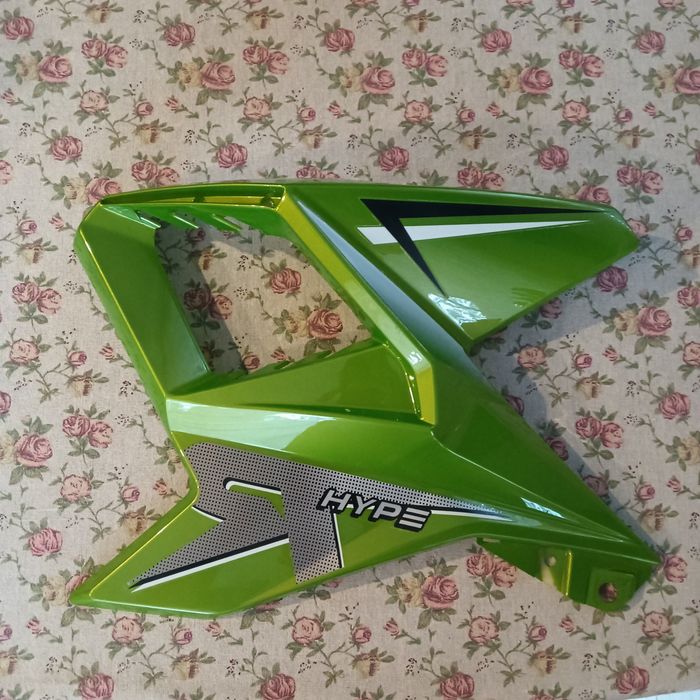 Obudowa baku paliwa LEWA BARTON HYPER 125