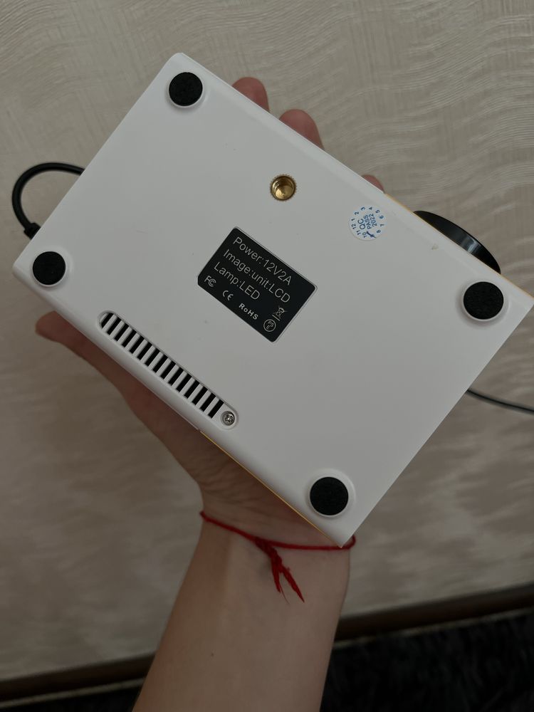 Проектор портативний міні led projector