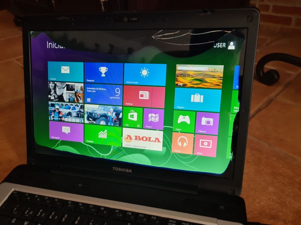 Toshiba A200 em funcionamento