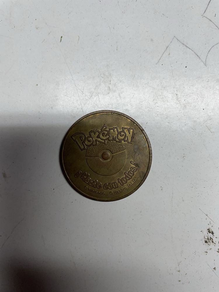Moeda tazo pokemon