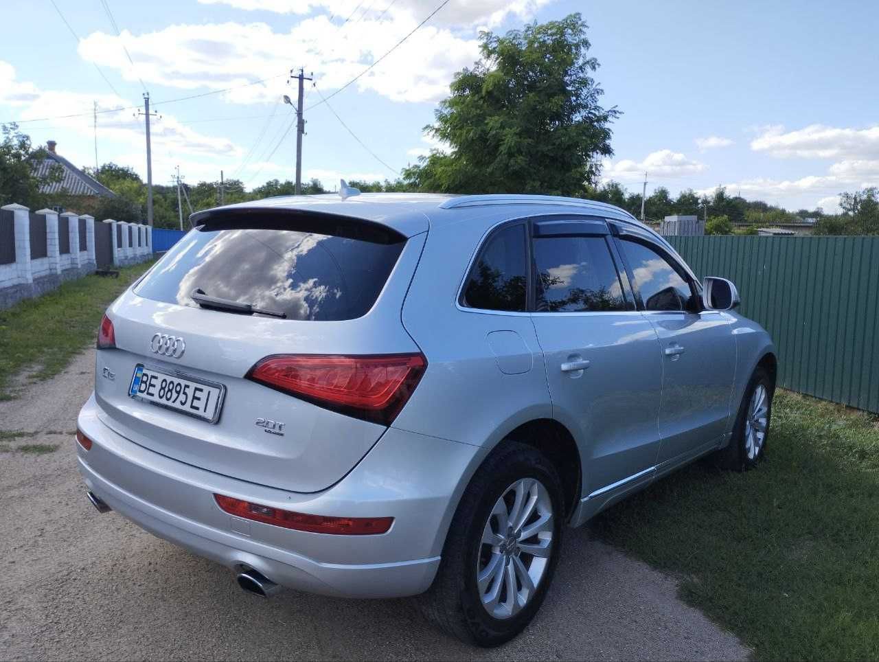 Продаю Audi Q5, 2012