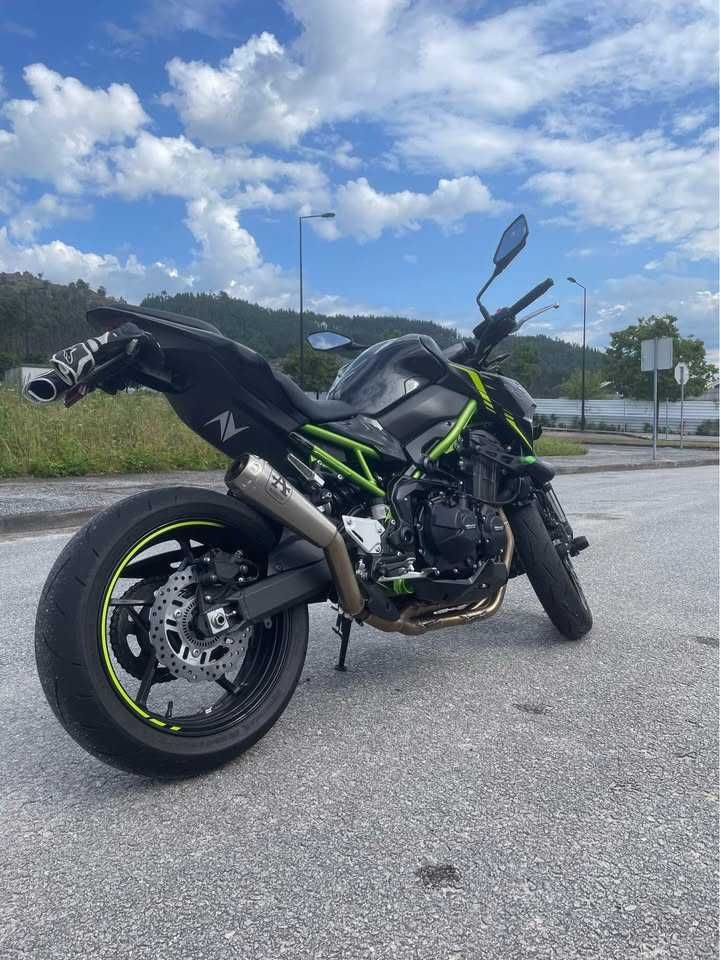 Kawasaki Z900 35KW (Deslimitada)