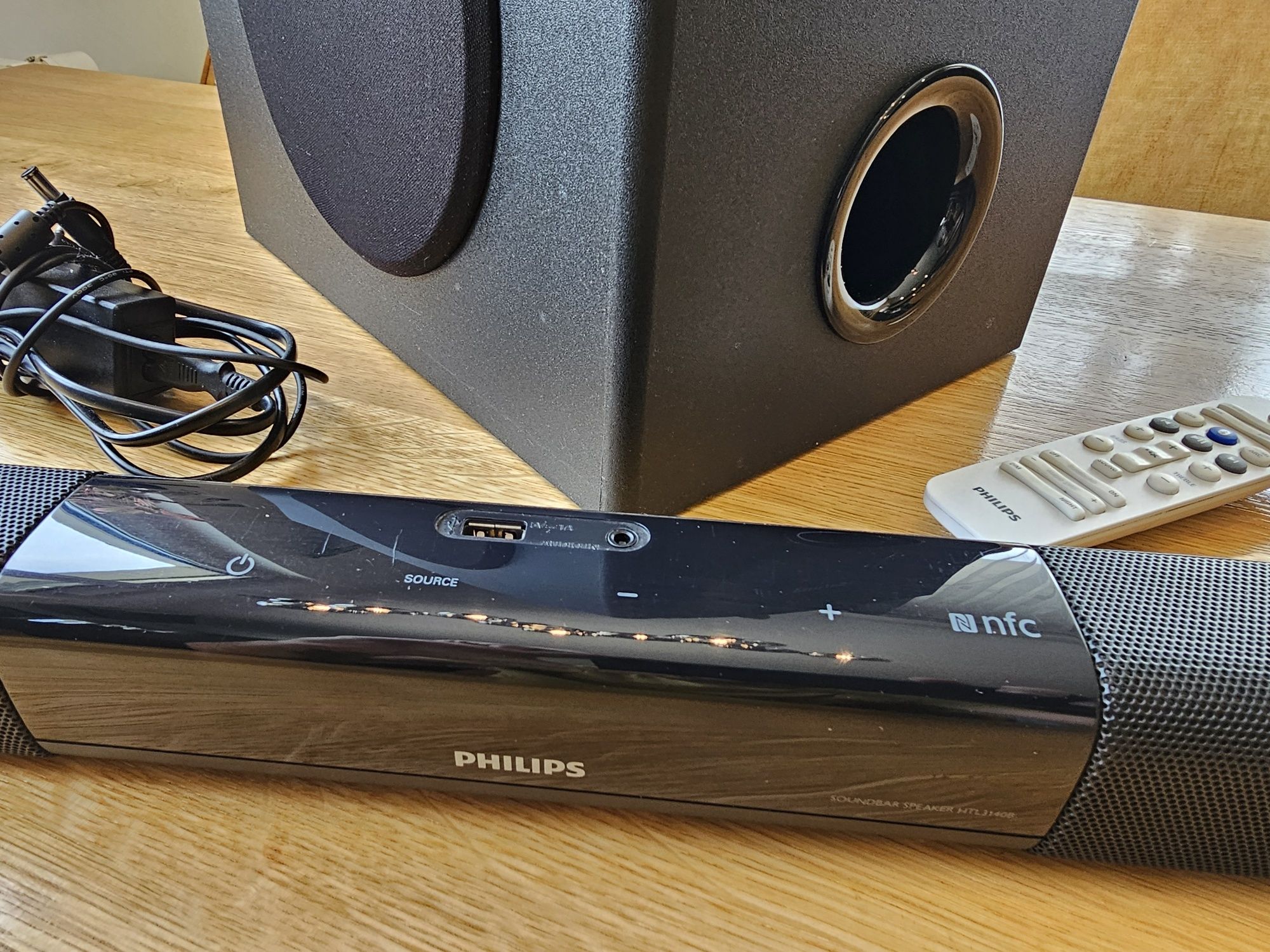 Soundbar Philips HTL3140B - czarny