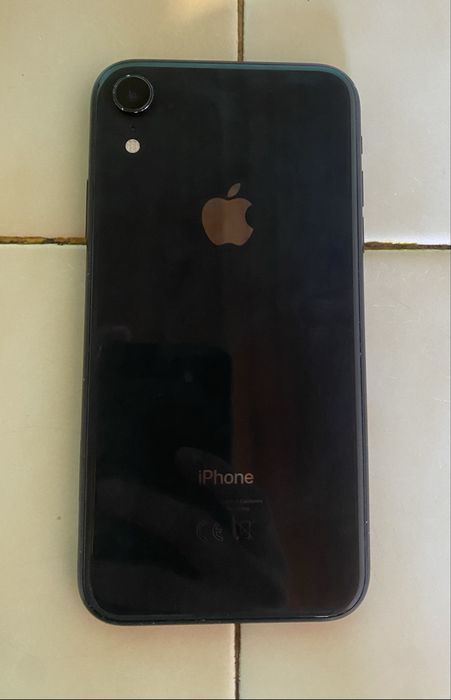 Iphone Xr. 64Gb  Bateria 76%
