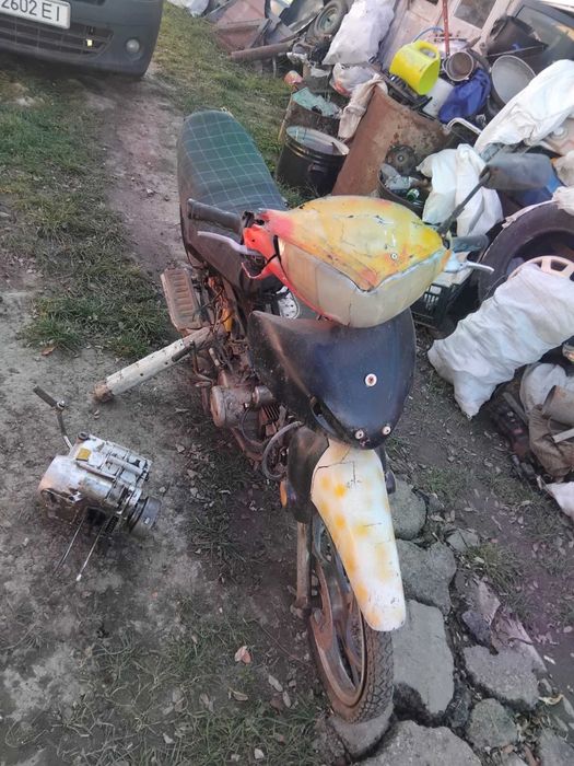 Продаю запчасти вайпер актив 110 125  колеса є