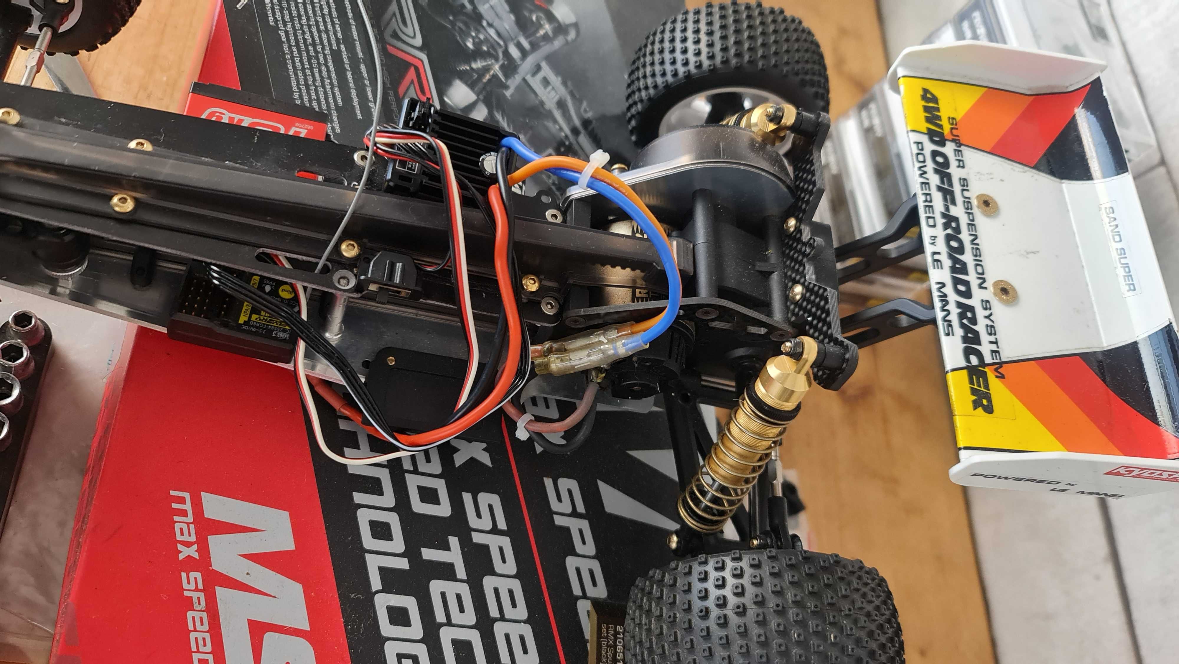 Kyosho Optima Mid Koswork Edition