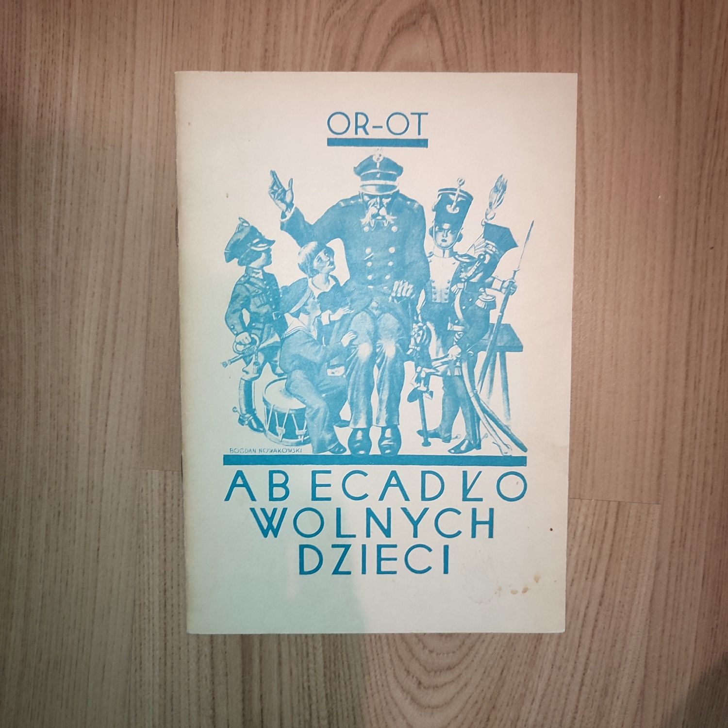 Książka OR-OT Artur Oppman - Abecadło wolnych dzieci
Stan bardzo dobry