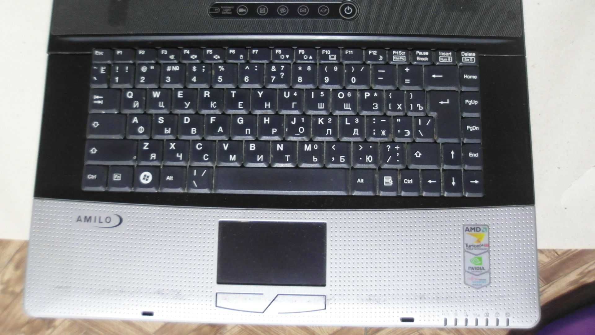 Ноутбук Fujitsu Siemens Amilo Pa 2548 (разборка )