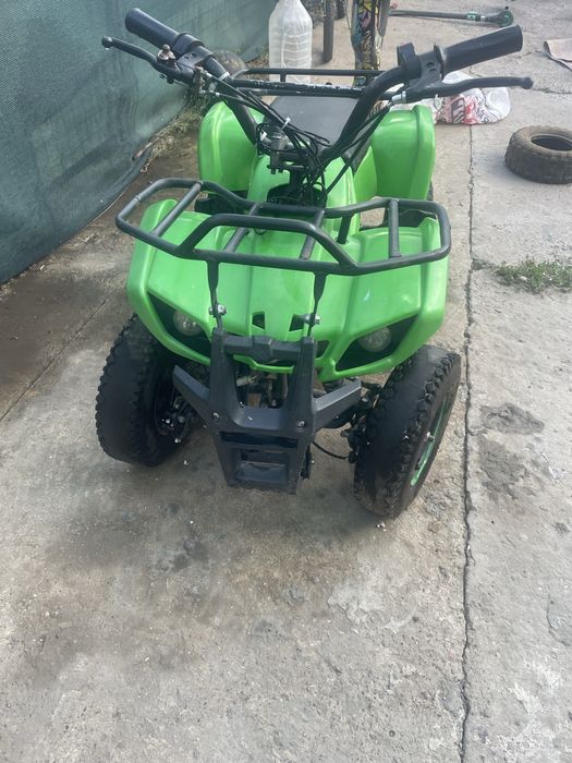 Детский квадроцикл
