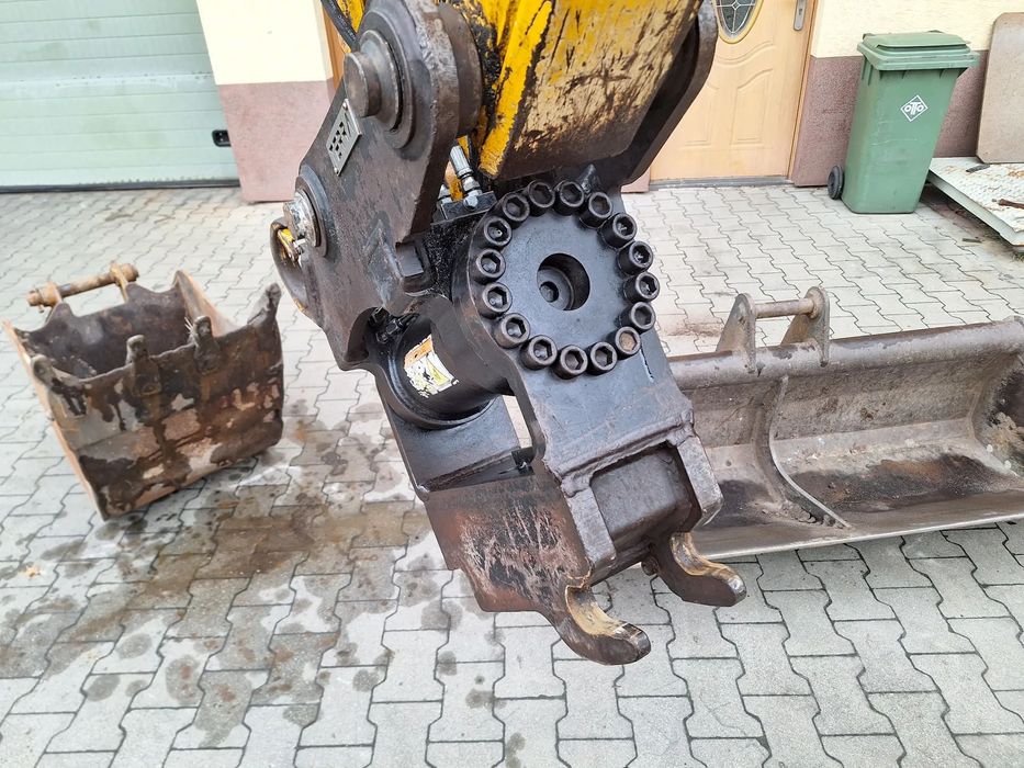 Szybkozłącze Hydrauliczne Tilt Obrotnica 180st JCB 3CX 4CX