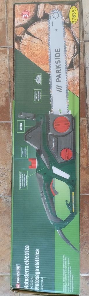 Motoserra Parkside 2200W