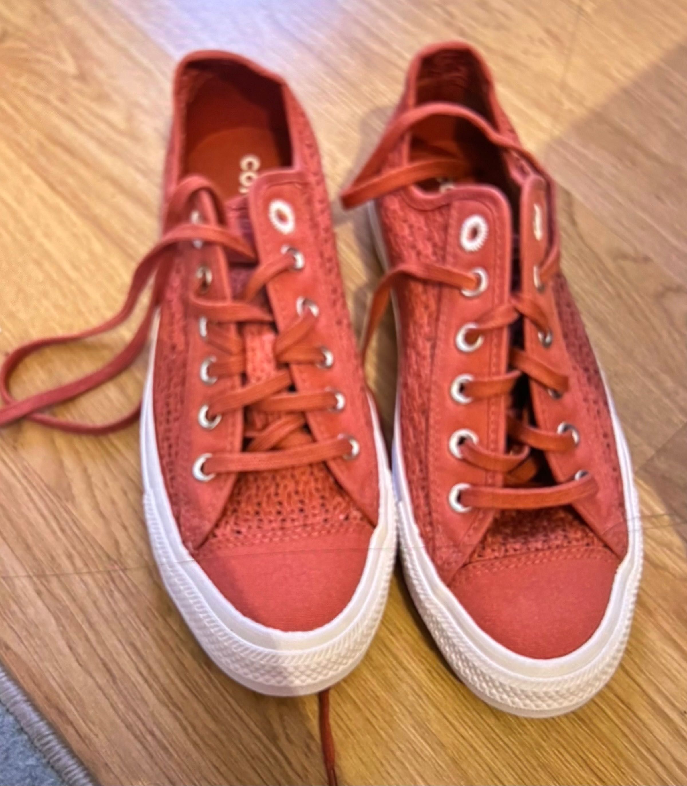 Sapatilhas All Star cor coral