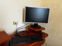 Монітор 20" Samsung 2043NW + клава\мишка.