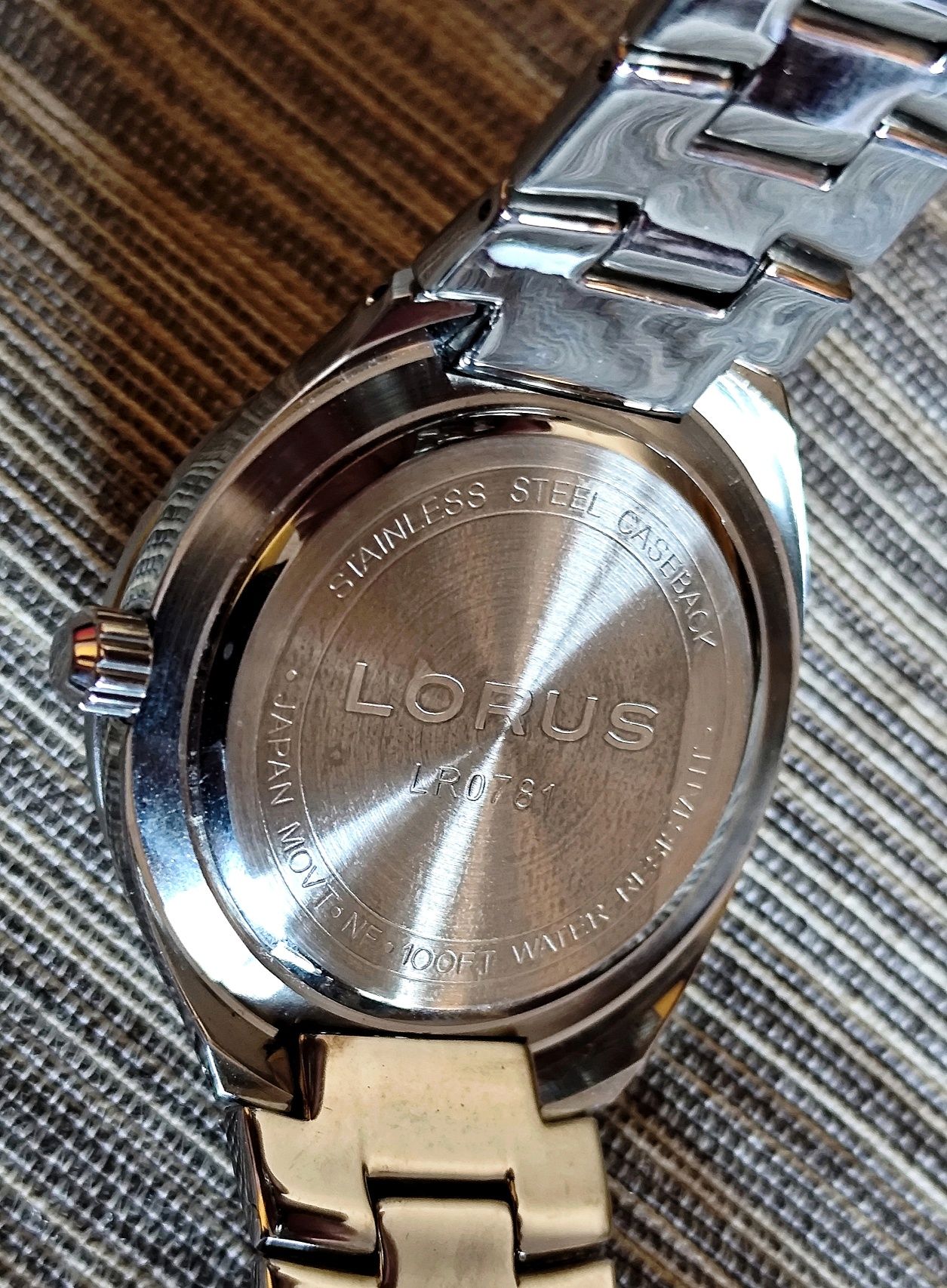 Relógio Lorus (marca Seiko),entrego em mão Lisboa ou envio á cobrança