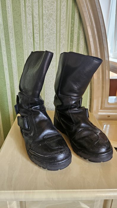 Мотоботи розмір 36