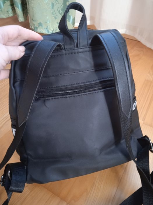 Отдаю рюкзак высота30см