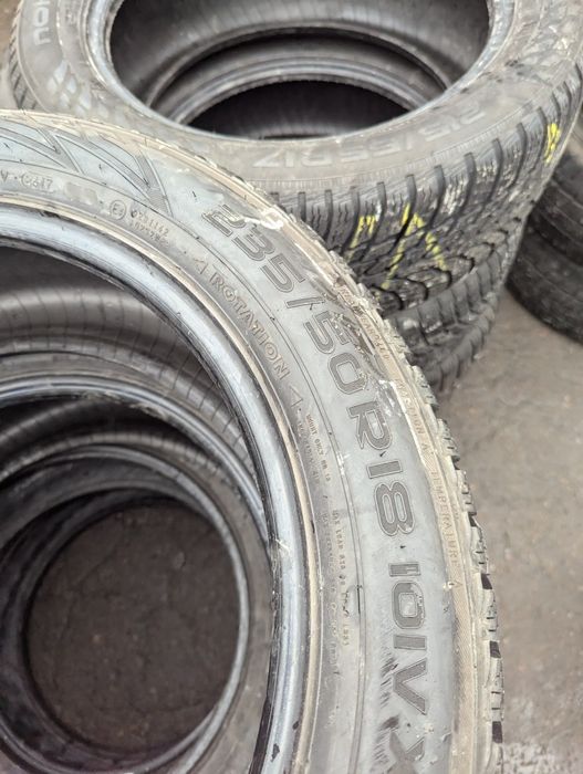 235/50R18 Nokian winter