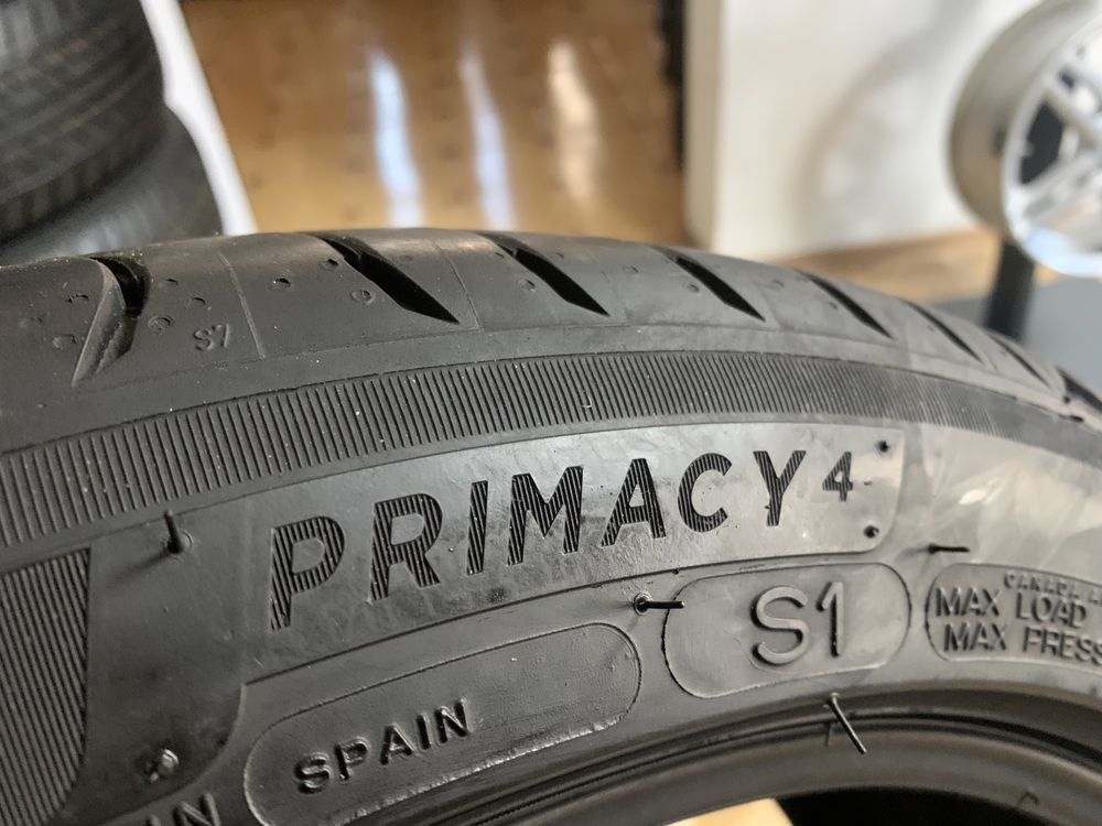 225/45/17 94V Michelin Primacy 4