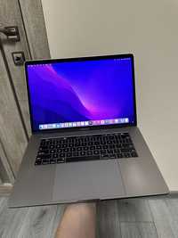 Macbook pro 15 2018 core i7 16/512gb pro 560x