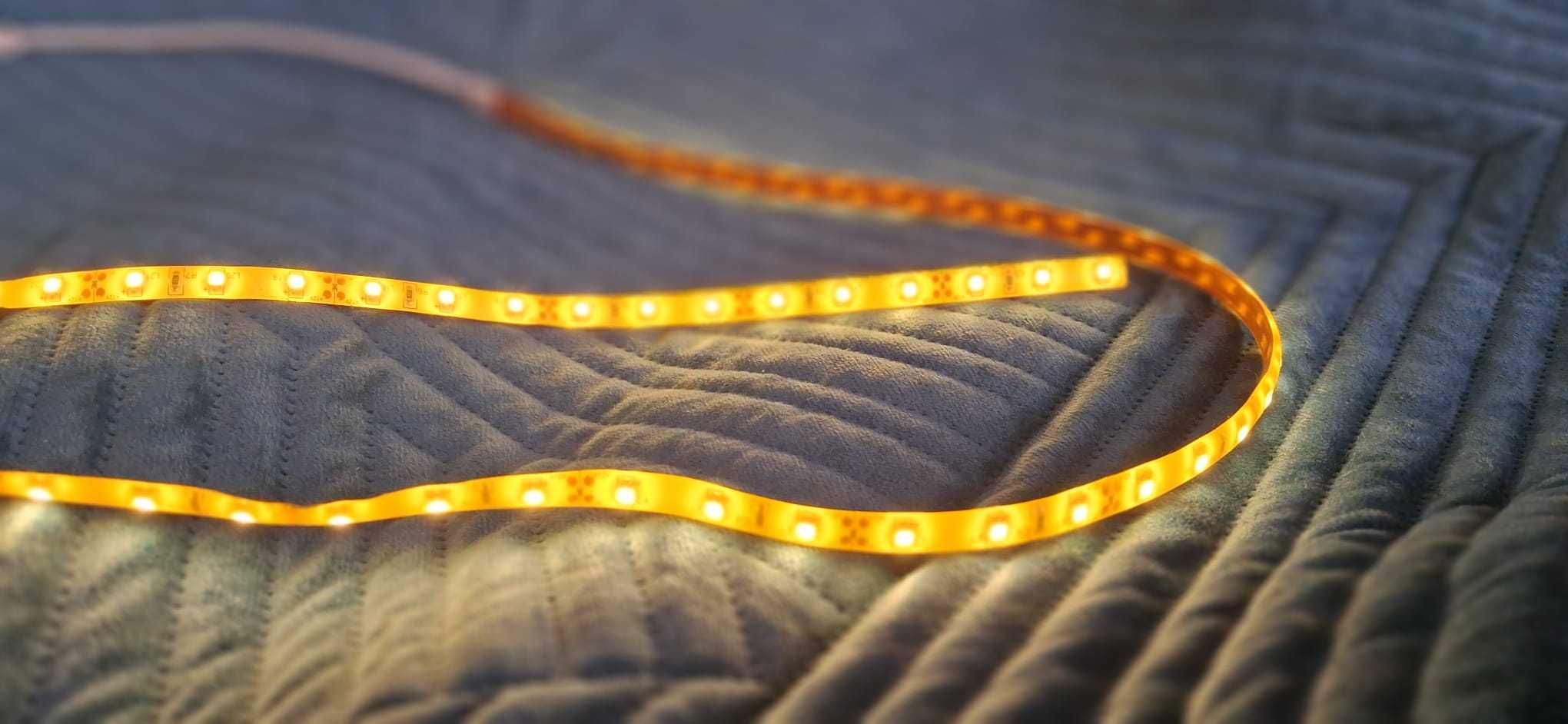 Taśma LED zasilaczem --> długość  188cm