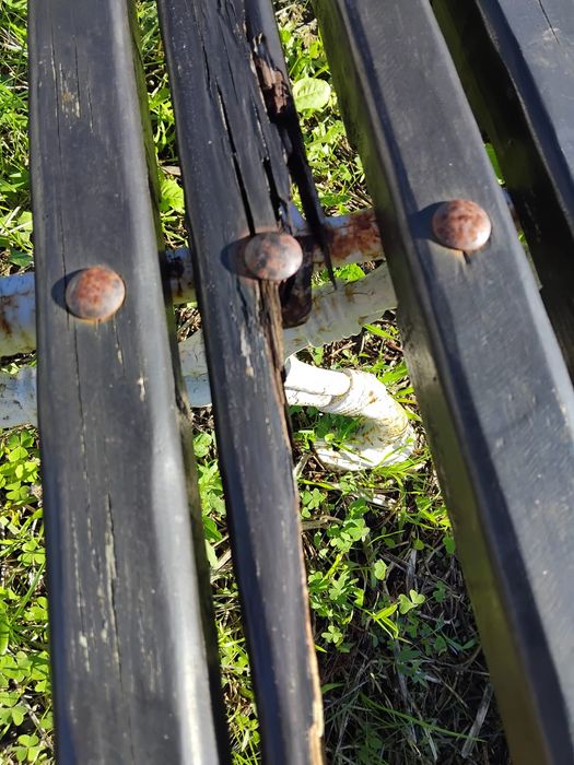 Banco corrido de jardim