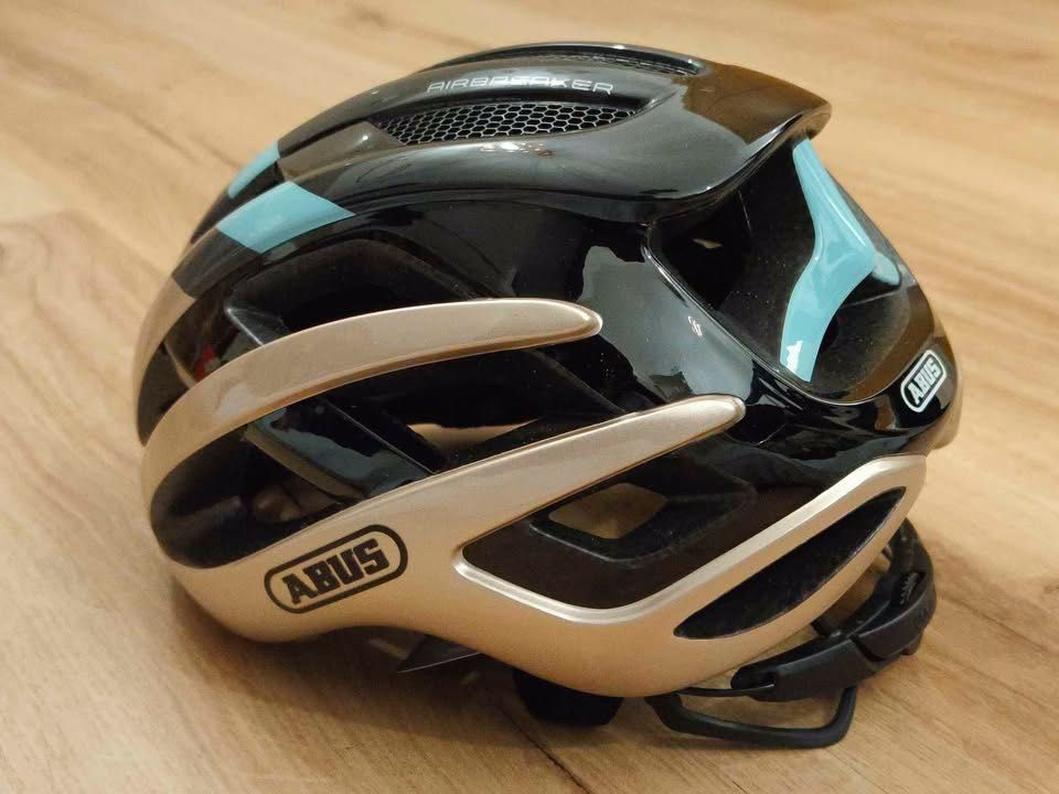 Capacete ABUS AirBreaker "Novo"